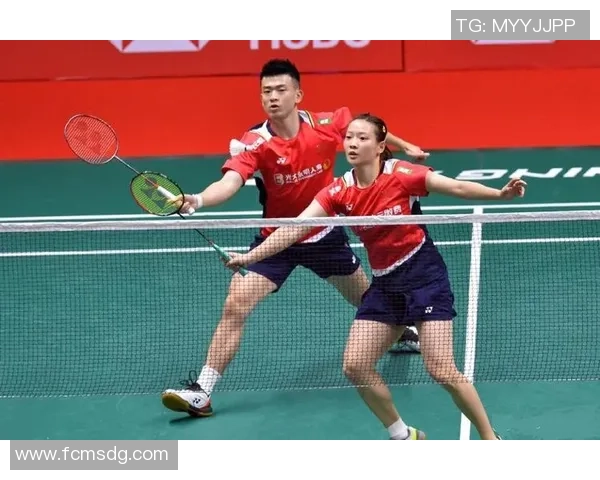 上海羽毛球队配合策略分析与战术提升研究