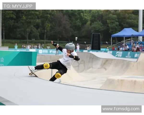 南京滑板队在世界滑板锦标赛中的个人能力展现与精彩表现分析