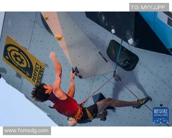 重庆攀岩队在极限运动世界杯中的精彩表现与状态分析